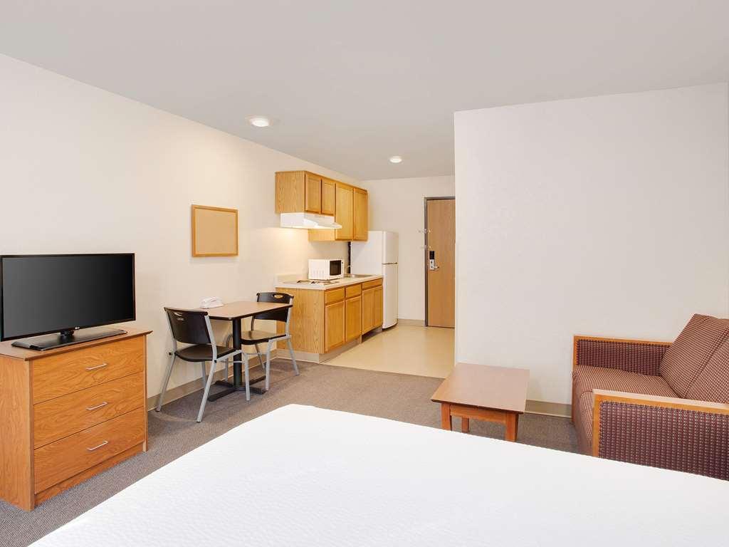 Extended Stay America Select Suites - Wichita - South Стая снимка