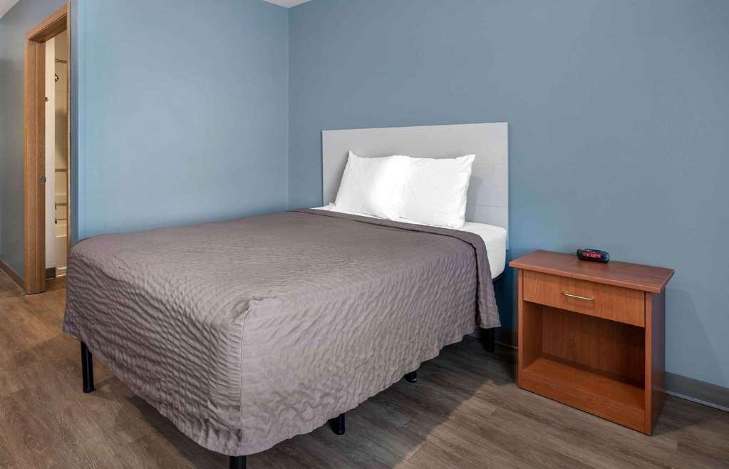 Extended Stay America Select Suites - Wichita - South Стая снимка